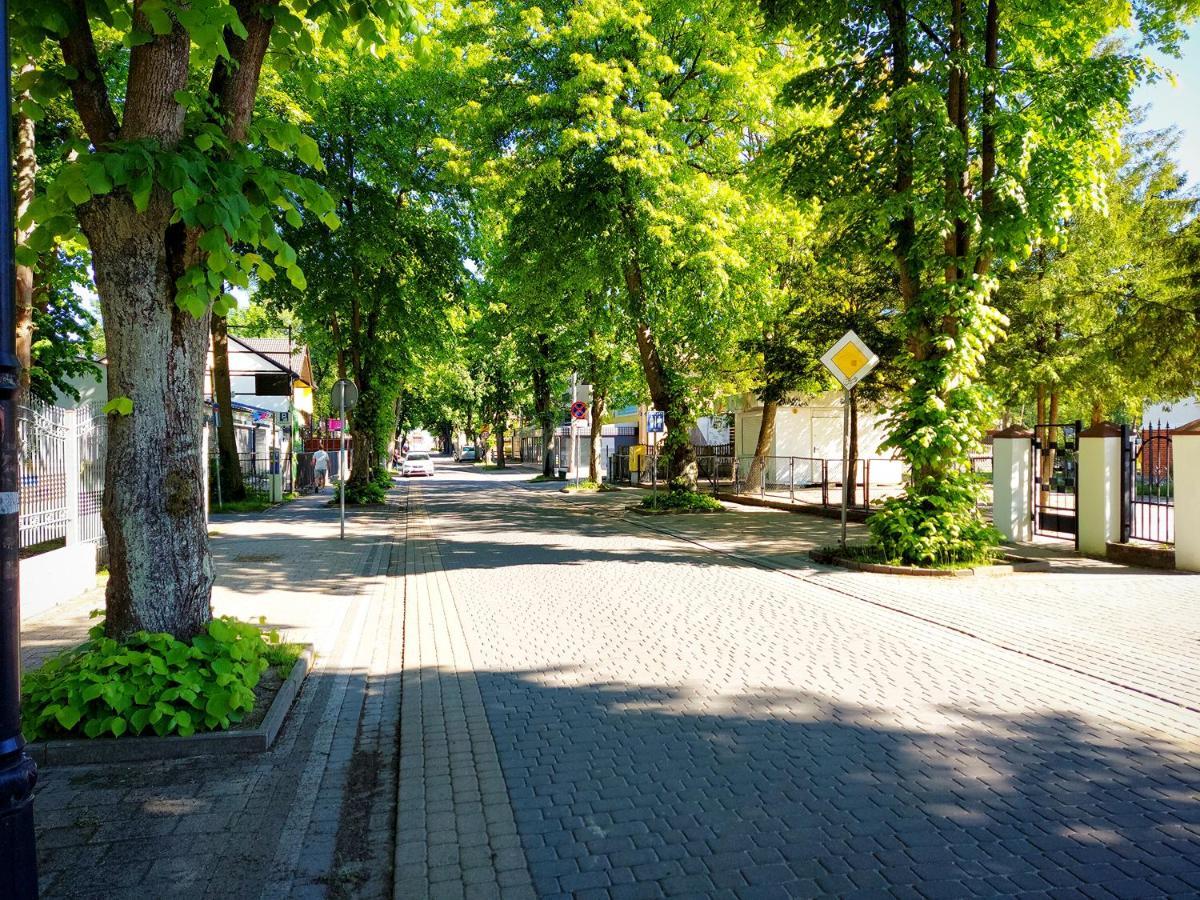 Apartament Planeta Mielno - Centrum, 2 Minuty Od Plazy ! ! ! Exteriör bild
