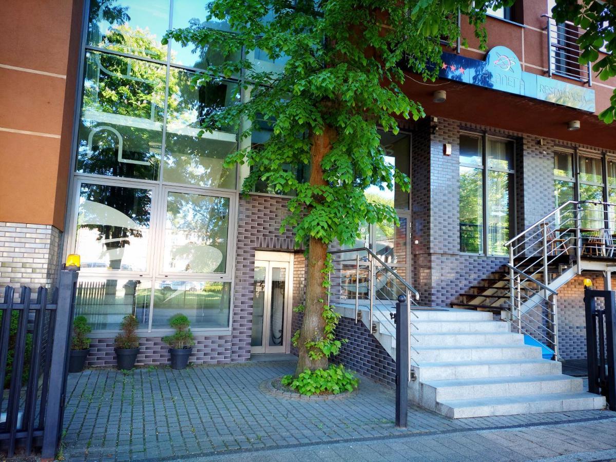 Apartament Planeta Mielno - Centrum, 2 Minuty Od Plazy ! ! ! Exteriör bild